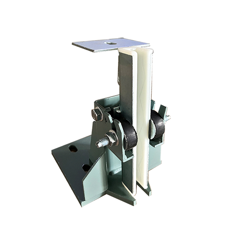 Sapata guia deslizante do elevador FKD-1460 B22 (4 furos)